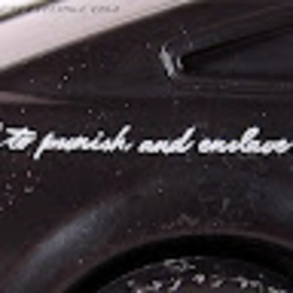 Meet your Posher, Tpae_barricade - Picture 1 of 1